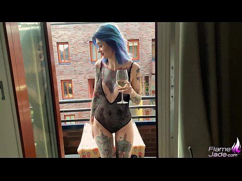 ❤️ Ogromna dziewczyna ssąca i pieprzy się namiętnie pod gołym niebem ❌ Porno at pl.pornohammer.ru ❌❤